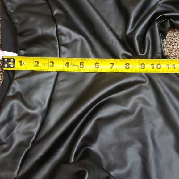 Faux leather leggings - Picture 7 of 7